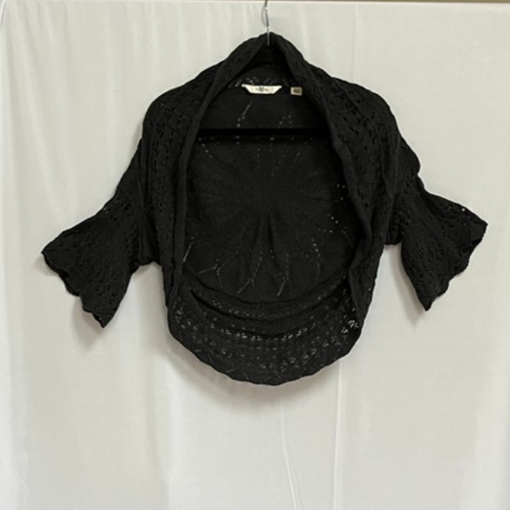 Anthropologie - Lia Molly Charcoal Grey Knit / Crochet Ladies Shrug